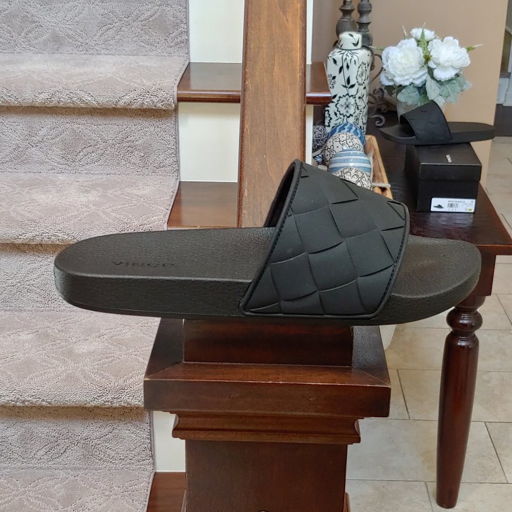 W-9; M-7 Vince Watley Woven Slide Sandals In Black - Picture 12 of 15